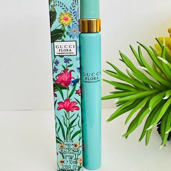 Gucci Flora Gorgeous Jasmine Eau de Parfum Travel Spray 10ml / 0.33 fl o… - Picture 11 of 17